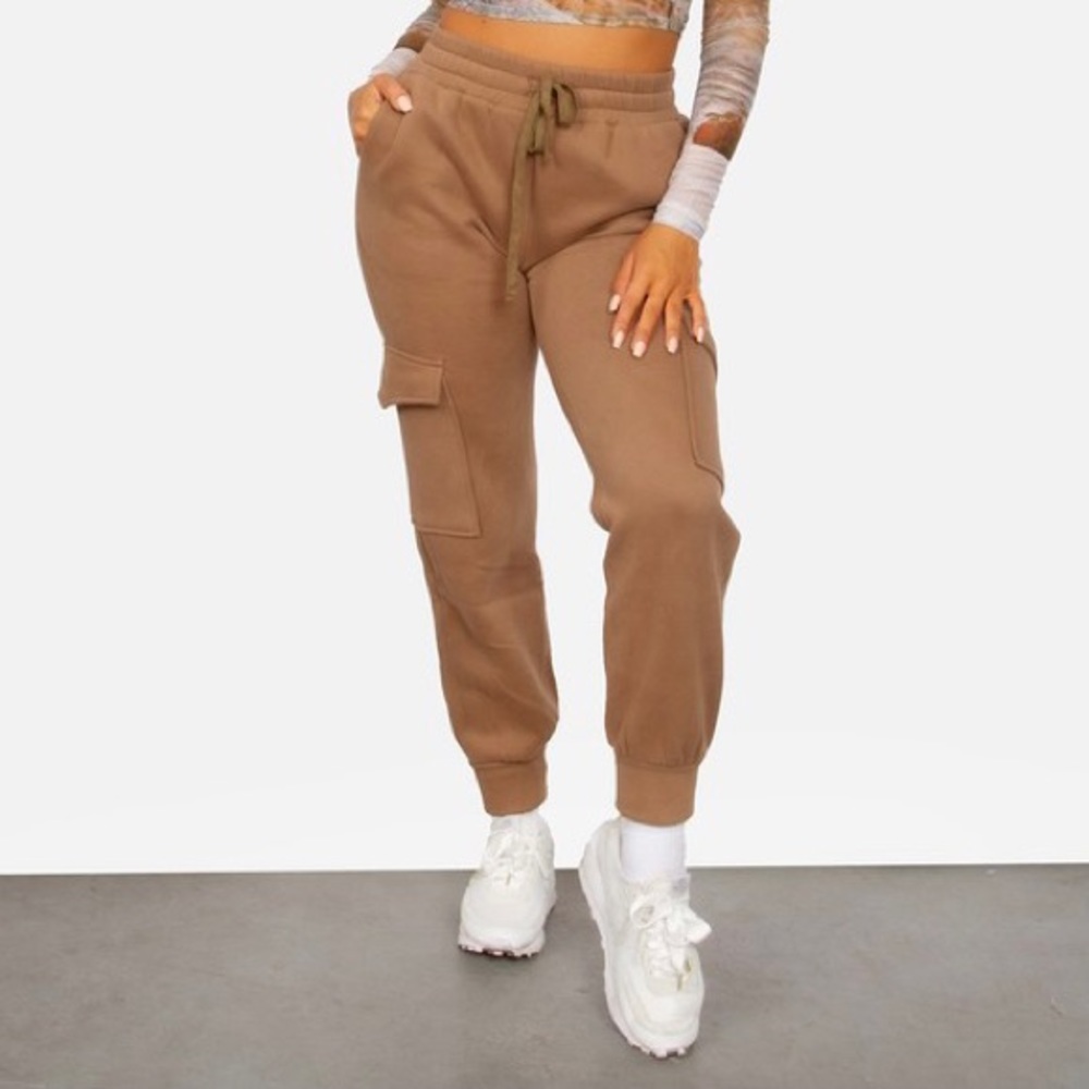 Mocha Brown Cargo Sweat Pants